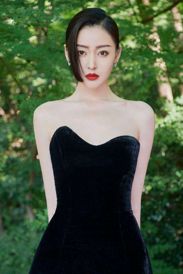 一千克拉女王测试服下载